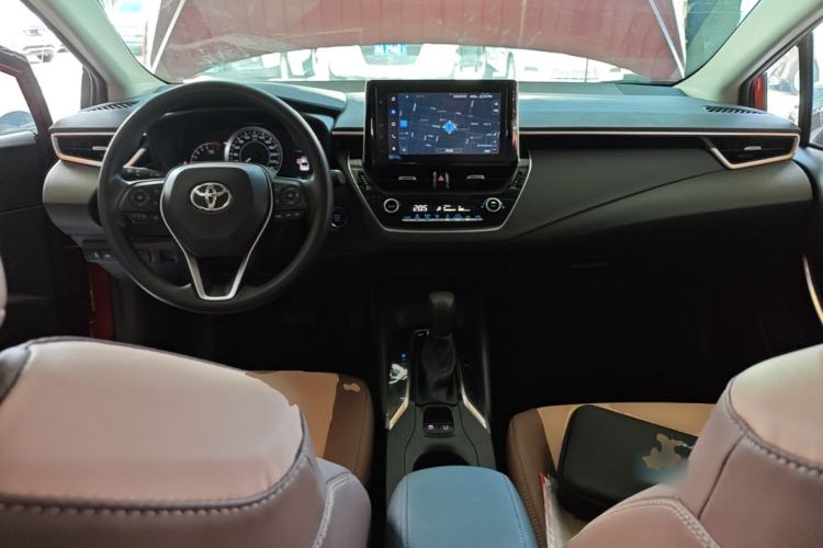 Used Toyota Corolla 2021 TNGA 1.5L CVT Elite CARE Edition Center Console