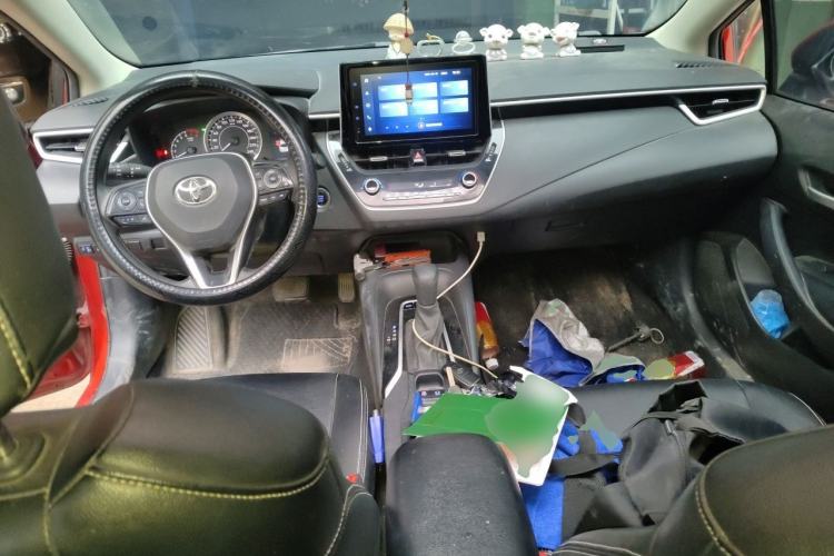 Used Toyota Corolla 2021 TNGA 1.5L CVT Elite Edition Center Console