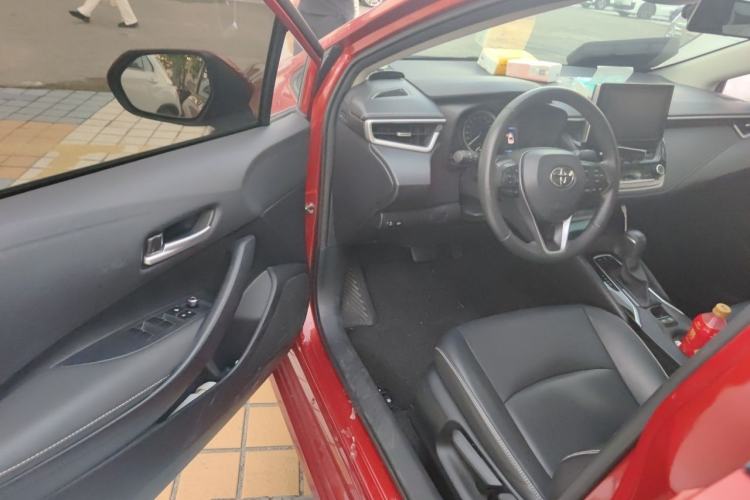 Used Toyota Corolla 2021 1.2T S-CVT Luxury Edition Driver Seat