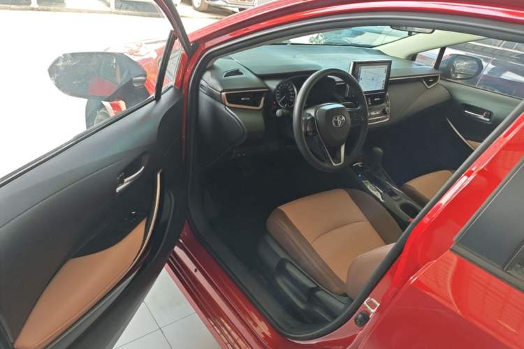 Used Toyota Corolla 2021 TNGA 1.5L CVT Elite CARE Edition Driver Seat