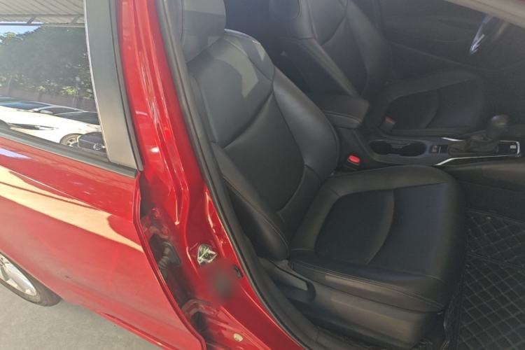 Used Toyota Corolla 2021 1.2T S-CVT Elite PLUS Edition Right Front Seat