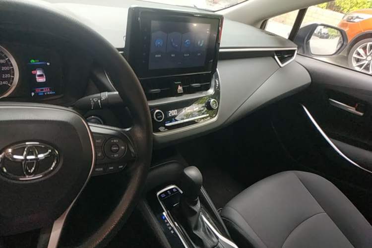 Used Toyota Corolla 2021 Dual-Engine 1.8L E-CVT Pioneer Edition Audio And AC Panel