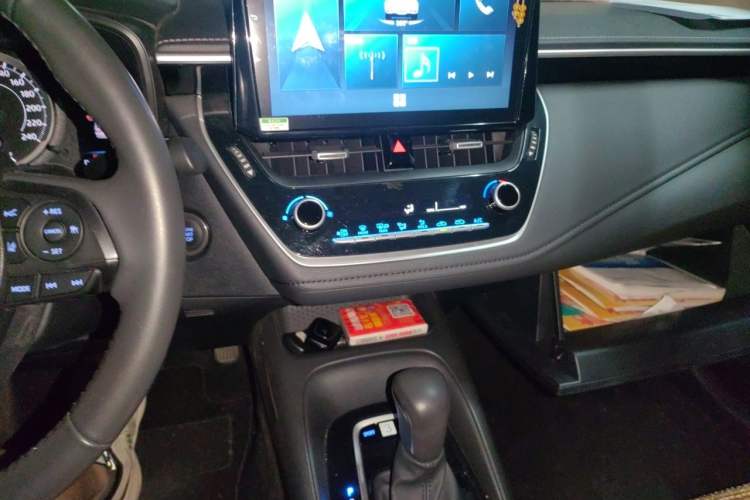 Used Toyota Corolla 2021 1.2T S-CVT Luxury Edition Audio And AC Panel