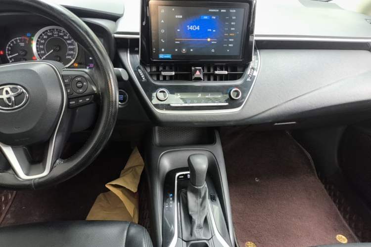 Used Toyota Corolla 2021 TNGA 1.5L CVT Elite Edition Audio And AC Panel