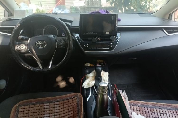 Used Toyota Corolla 2021 Dual-Engine 1.8L E-CVT Pioneer Edition Center Console