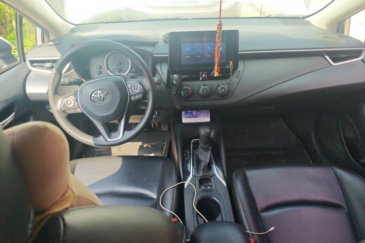 Used Toyota Corolla 2021 TNGA 1.5L CVT Pioneer Edition Center Console