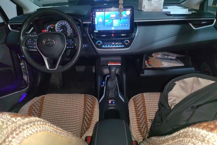 Used Toyota Corolla 2021 1.2T S-CVT Luxury Edition Center Console
