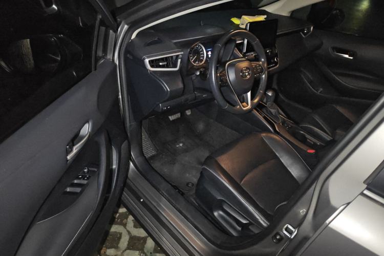 Used Toyota Corolla 2021 1.2T S-CVT Luxury Edition Driver Seat