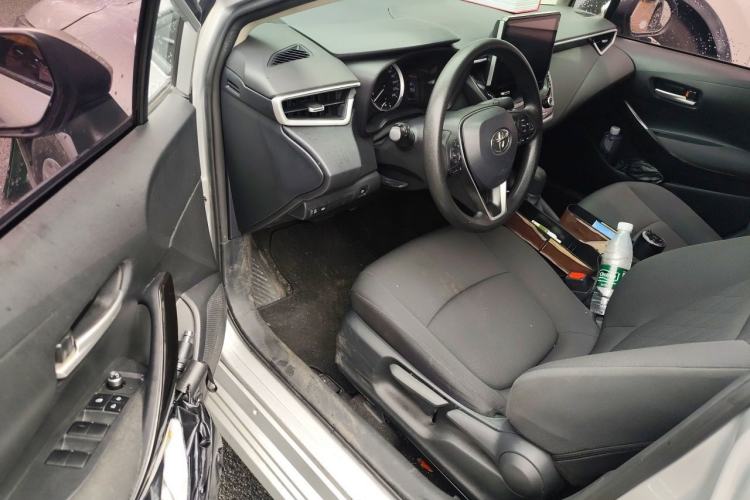 Used Toyota Corolla 2021 Dual-Motor 1.8L E-CVT Elite Edition Driver Seat