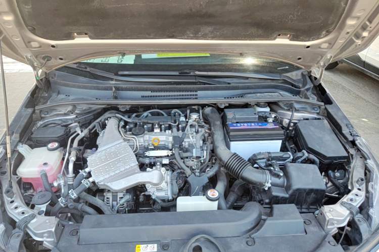 Used Toyota Corolla 2021 1.2T S-CVT Luxury Edition Engine Bay