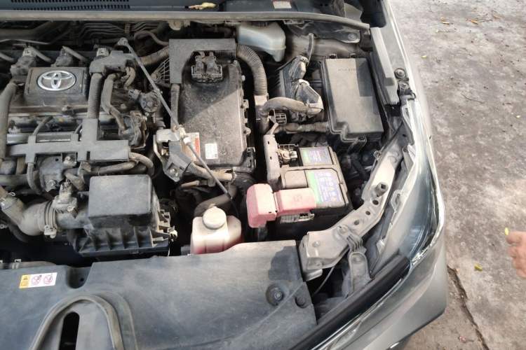 Used Toyota Corolla 2021 Dual-Engine 1.8L E-CVT Pioneer Edition Engine Bay Left