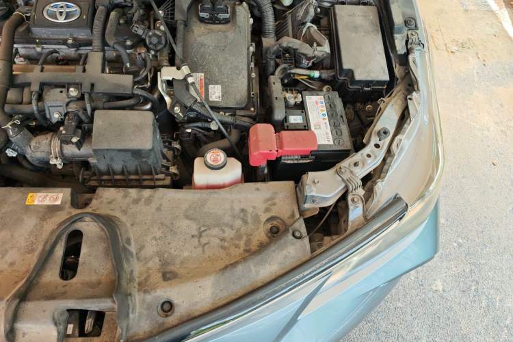 Used Toyota Corolla 2021 Dual-Motor 1.8L E-CVT Elite Edition Engine Bay Left