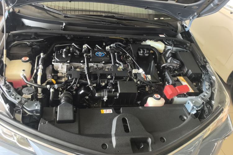 Used Toyota Corolla 2021 Dual-Motor 1.8L E-CVT Elite Edition Engine Bay