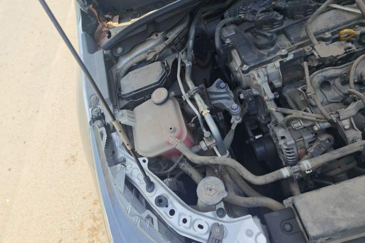 Used Toyota Corolla 2021 TNGA 1.5L CVT Pioneer Edition Engine Bay Right