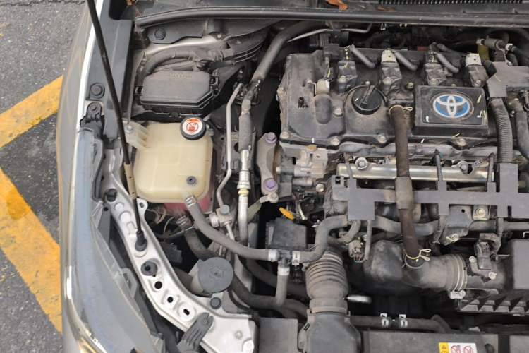 Used Toyota Corolla 2021 Dual-Engine 1.8L E-CVT Pioneer Edition Engine Bay Right