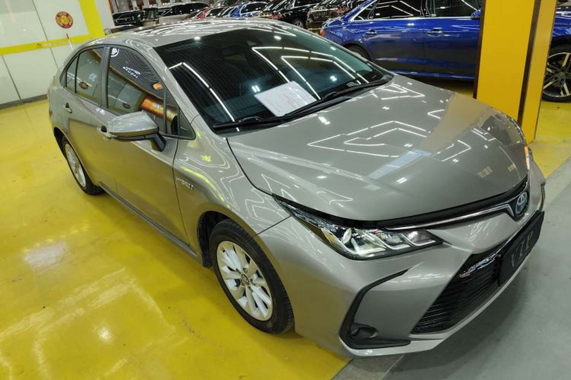 Used Toyota Corolla 2021 Dual-Motor 1.8L E-CVT Elite Edition Exterior 1