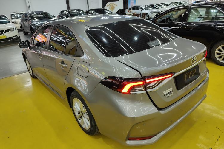 Used Toyota Corolla 2021 Dual-Motor 1.8L E-CVT Elite Edition Exterior 2