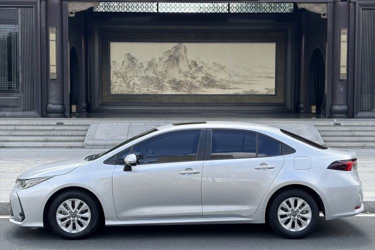 Used Toyota Corolla 2021 TNGA 1.5L CVT Elite Edition Exterior 3