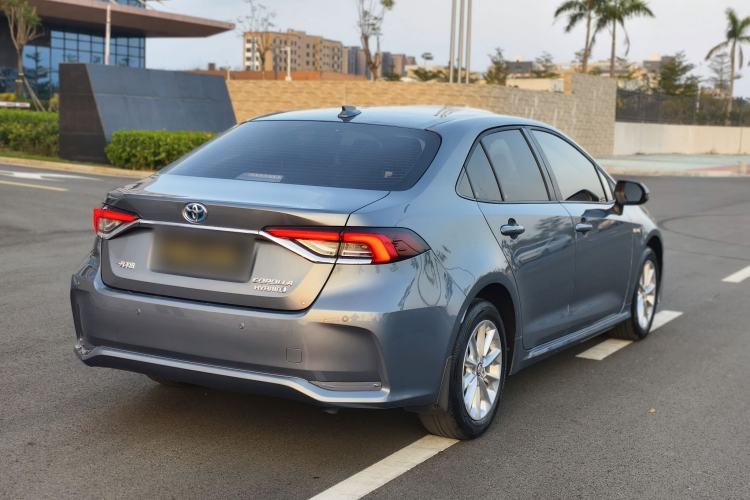 Used Toyota Corolla 2021 Dual-Motor 1.8L E-CVT Elite Edition Exterior 3