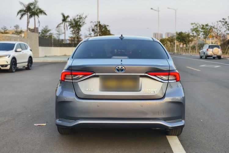 Used Toyota Corolla 2021 Dual-Motor 1.8L E-CVT Elite Edition Exterior 4