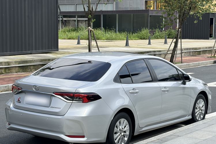 Used Toyota Corolla 2021 TNGA 1.5L CVT Elite Edition Exterior 5