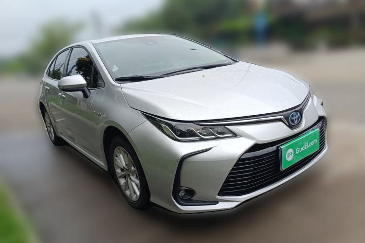 Used Toyota Corolla 2021 Dual-Motor 1.8L E-CVT Elite Edition Front Right 45 Deg