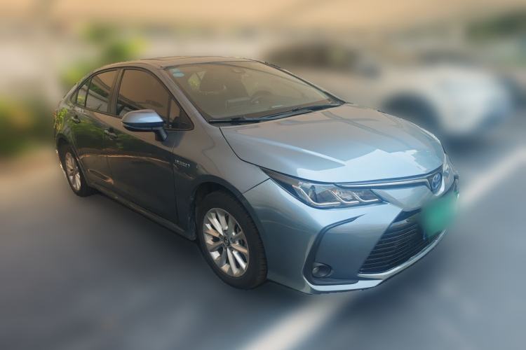 Used Toyota Corolla 2021 Dual-Motor 1.8L E-CVT Elite Edition Front Right 45 Deg