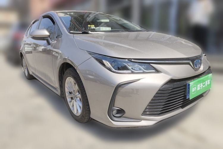 Used Toyota Corolla 2021 Dual-Motor 1.8L E-CVT Elite Edition Front Right 45 Deg