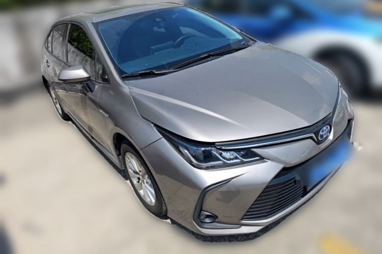 Used Toyota Corolla 2021 Dual-Motor 1.8L E-CVT Elite Edition Front Right 45 Deg