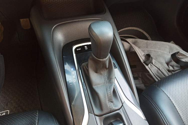 Used Toyota Corolla 2021 1.2T S-CVT Elite Edition Gear Lever