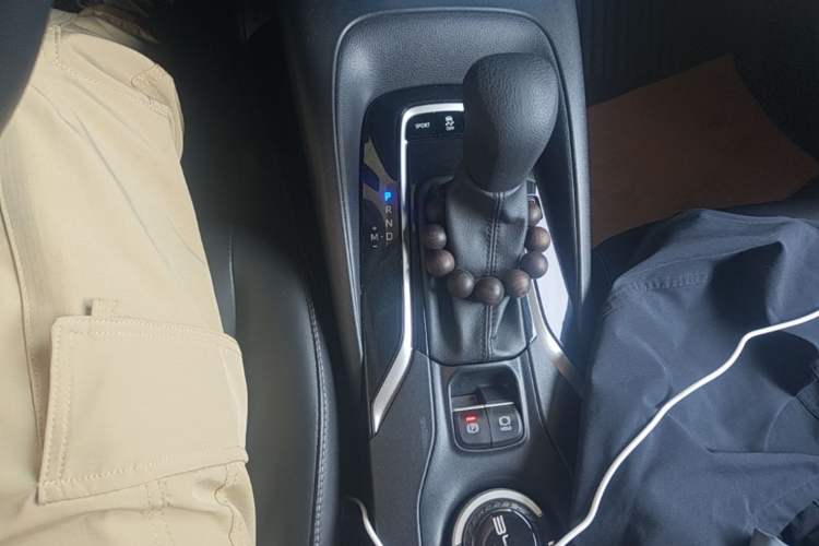 Used Toyota Corolla 2021 1.2T S-CVT Pioneer Edition Gear Lever