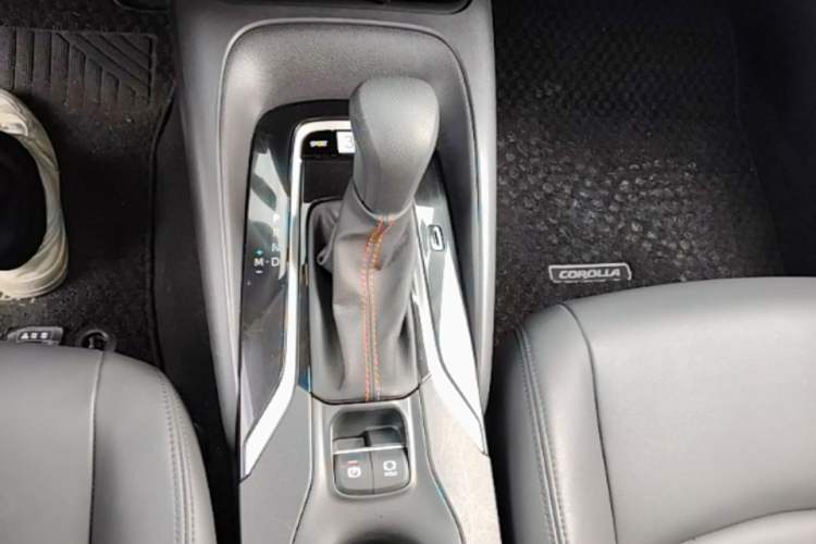 Used Toyota Corolla 2021 1.2T S-CVT Elite PLUS Edition Gear Lever