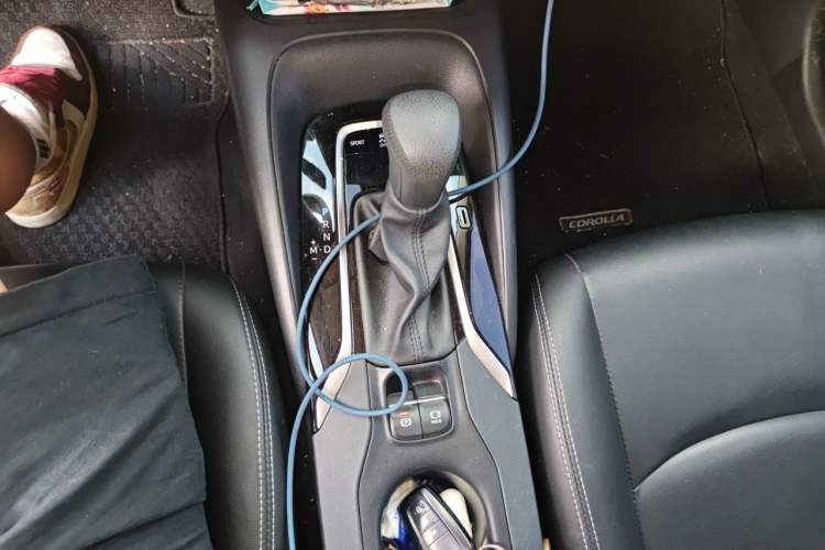 Used Toyota Corolla 2021 TNGA 1.5L CVT Elite Edition Gear Lever