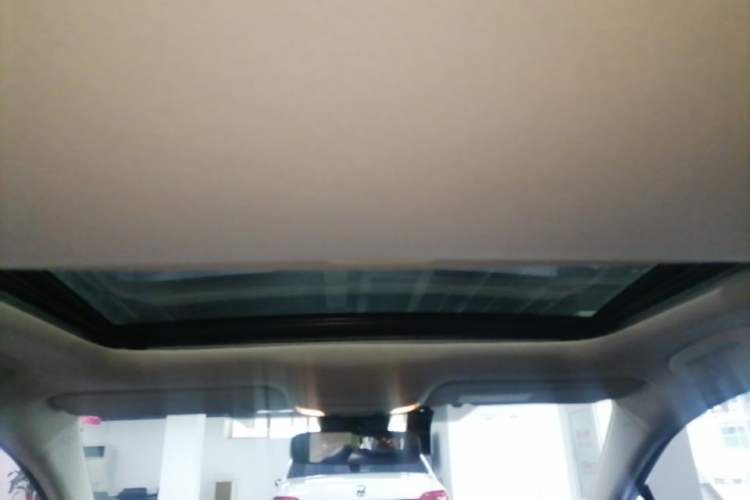Used Toyota Corolla 2021 Dual-Motor 1.8L E-CVT Elite Edition Headliner