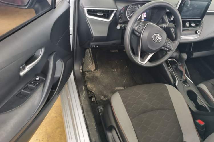 Used Toyota Corolla 2021 1.2T S-CVT Elite Edition Interior 3