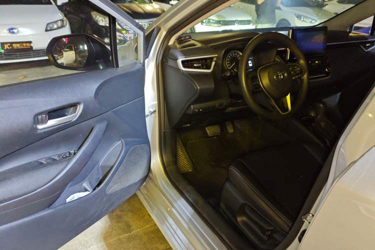 Used Toyota Corolla 2021 1.2T S-CVT Elite Edition Interior 3
