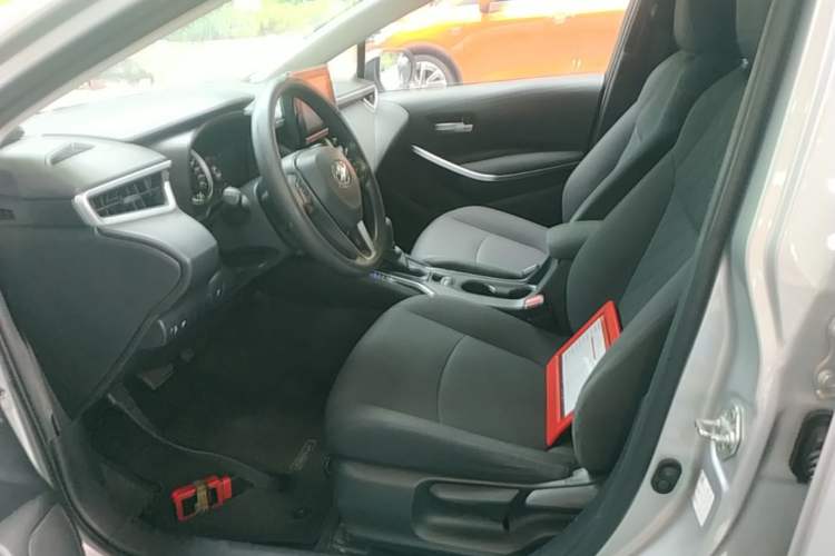 Used Toyota Corolla 2021 Dual-Engine 1.8L E-CVT Pioneer Edition Left Front Seat