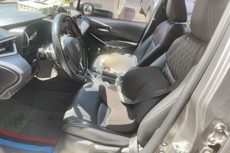Used Toyota Corolla 2021 Dual-Motor 1.8L E-CVT Elite Edition Left Front Seat