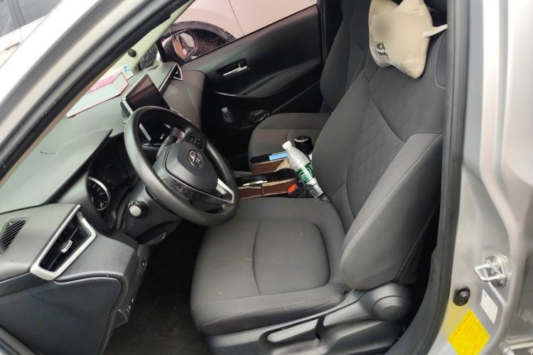 Used Toyota Corolla 2021 Dual-Motor 1.8L E-CVT Elite Edition Left Front Seat
