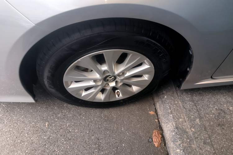 Used Toyota Corolla 2021 TNGA 1.5L CVT Elite Edition Left Front Wheel Hub