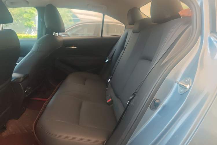 Used Toyota Corolla 2021 Dual-Motor 1.8L E-CVT Elite Edition Left Rear Seat
