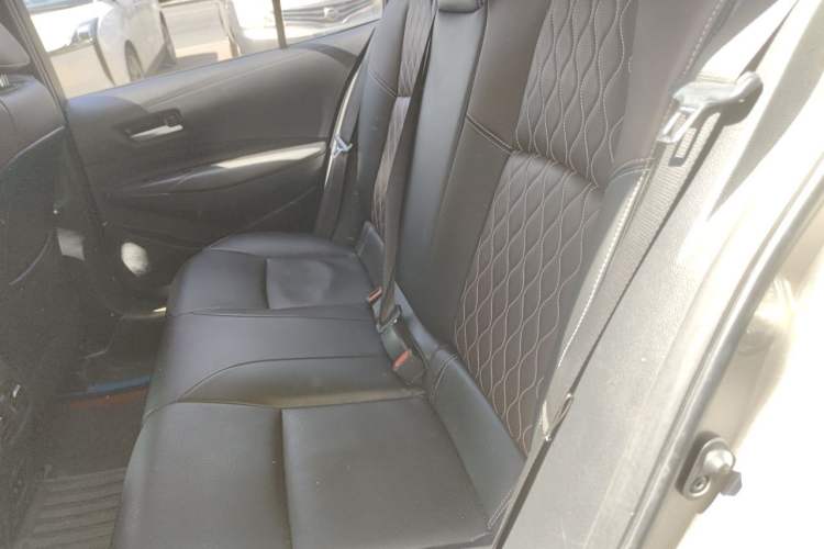 Used Toyota Corolla 2021 Dual-Motor 1.8L E-CVT Elite Edition Left Rear Seat