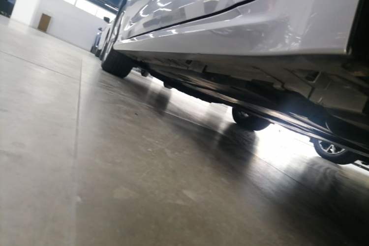 Used Toyota Corolla 2021 Dual-Motor 1.8L E-CVT Elite Edition Left Side Sill