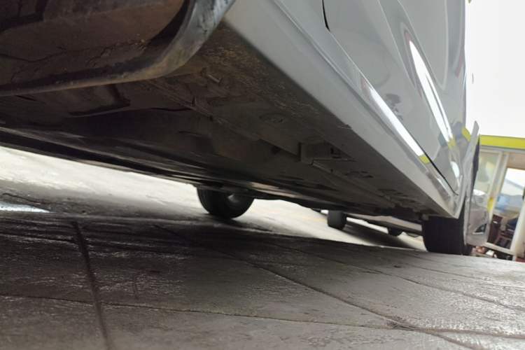 Used Toyota Corolla 2021 TNGA 1.5L CVT Elite Edition Left Side Sill