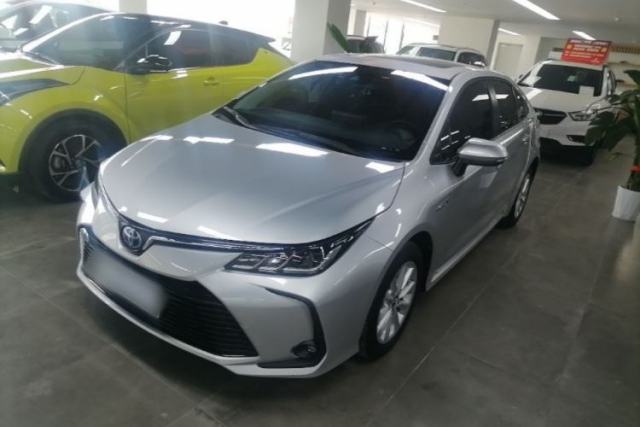 Used Toyota Corolla 2021 Dual-Motor 1.8L E-CVT Elite Edition