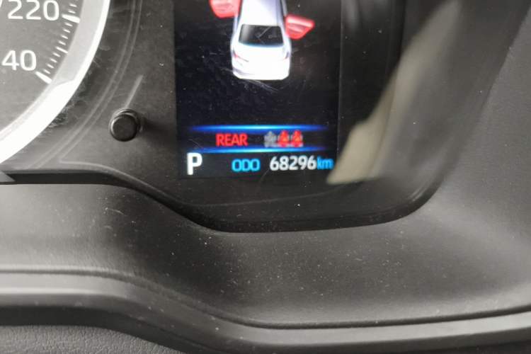 Used Toyota Corolla 2021 1.2T S-CVT Elite PLUS Edition Odometer Close Up