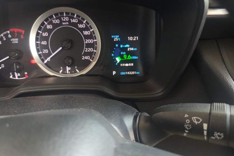 Used Toyota Corolla 2021 1.2T S-CVT Pioneer Edition Odometer Close Up