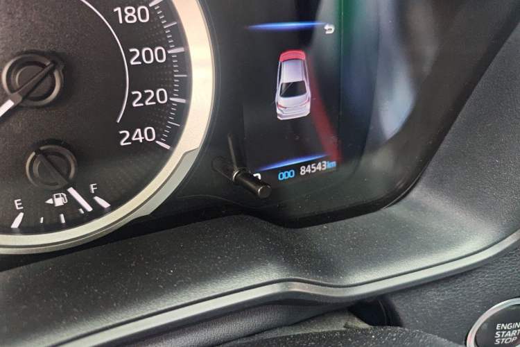 Used Toyota Corolla 2021 1.2T S-CVT Elite PLUS Edition Odometer Close Up