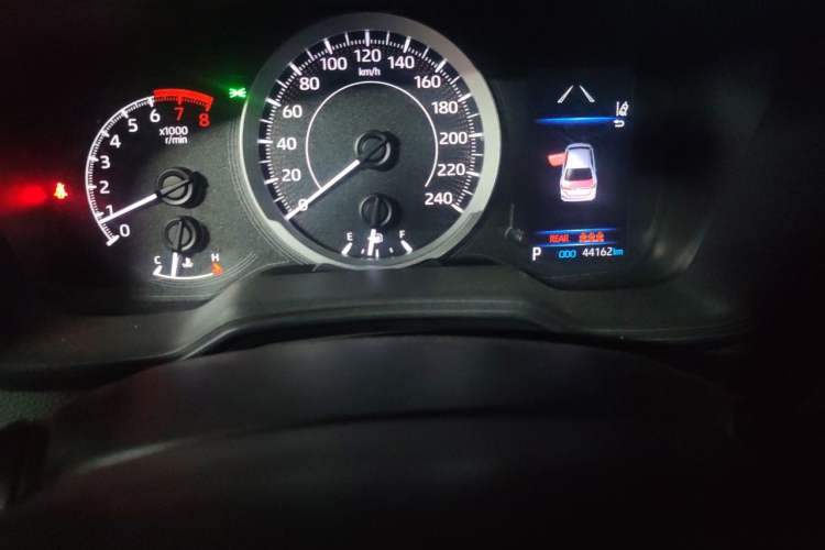 Used Toyota Corolla 2021 1.2T S-CVT Sport Edition Odometer Close Up