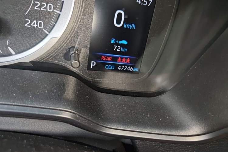 Used Toyota Corolla 2021 TNGA 1.5L CVT Elite Edition Odometer Close Up